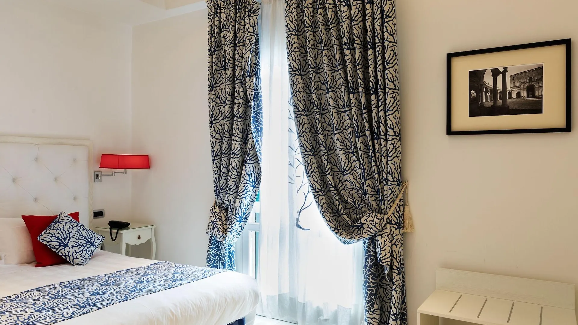 La Ciliegina Lifestyle Hotel Naples 4*,