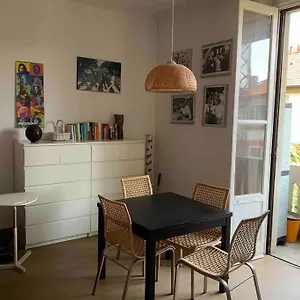 Splendido Con Tutti Servizi In Zona Navigli , Milan Italie