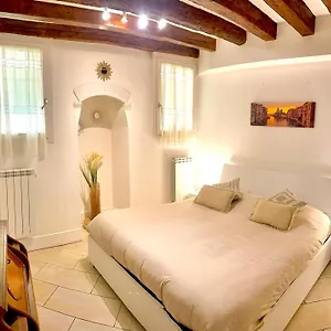 Biennale Ca Dario Apartment Venice